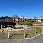 Captivating 3 Bed Caravan In Scarborough